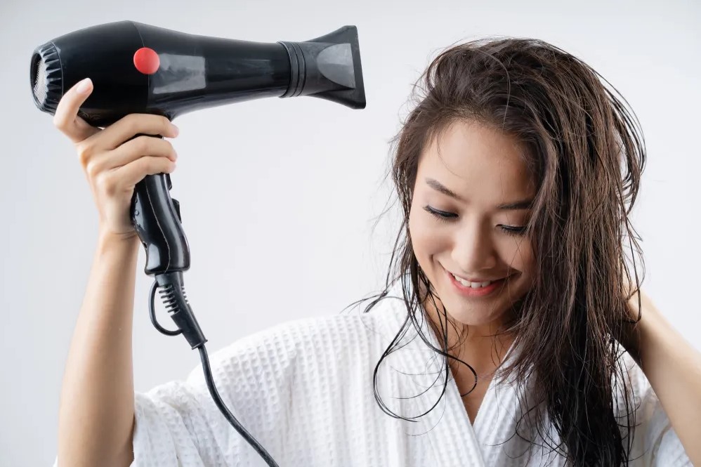 5 things to do with a hair dryer