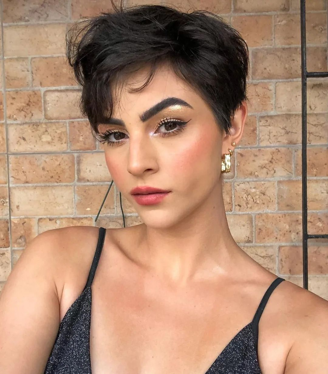 Trendy short haircuts for spring 2023: ideas to help you freshen up your look