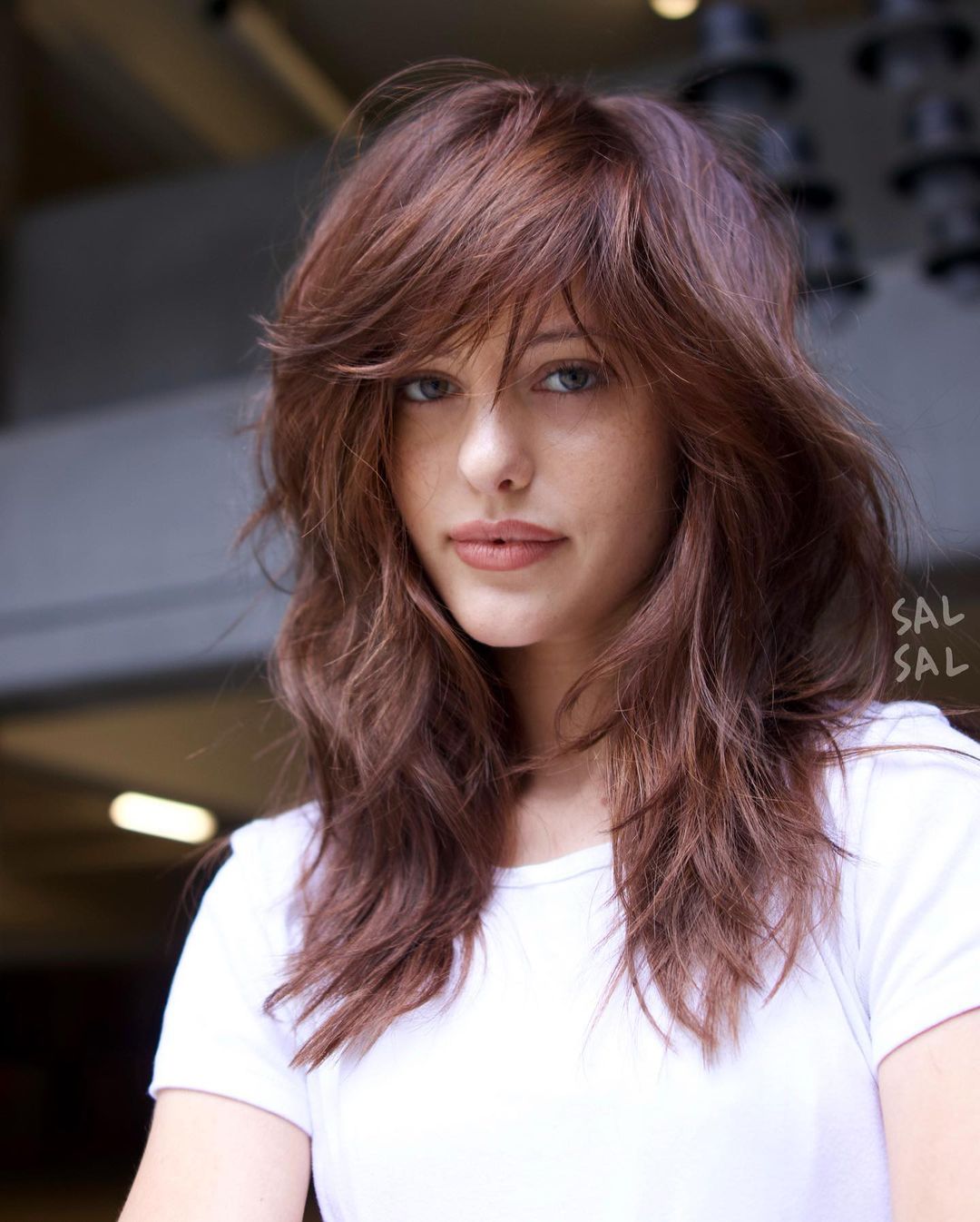 Ladder haircut for wavy and curly hair: 10 luxurious ideas