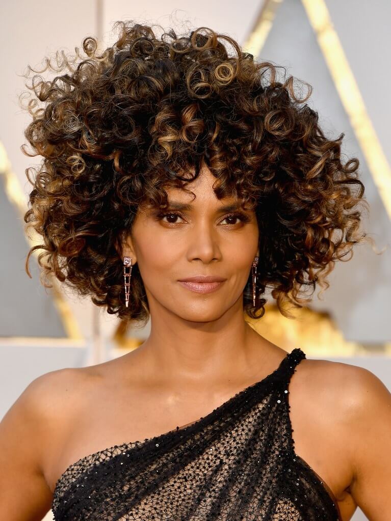 Halle Berry's hairstyles: 16 ideas that will inspire you for a new haircut